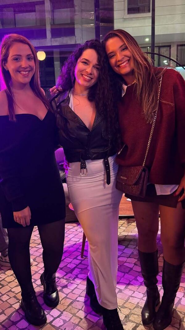 Mariana Camarate e Catherine Velasco, amigas fora de Casados à Primeira Vista