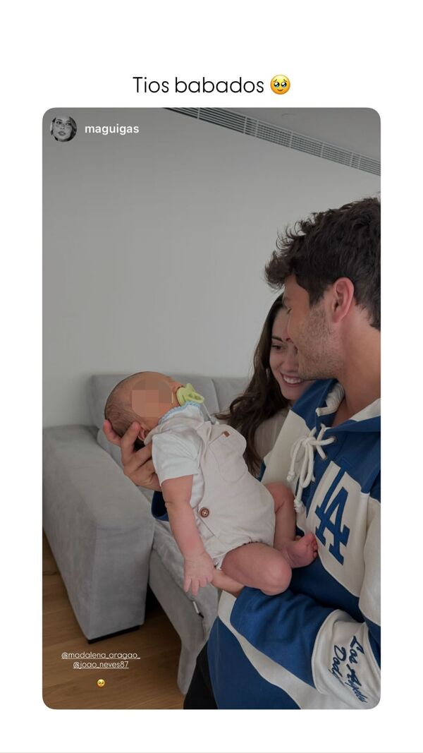 João Neves e Madalena Aragão visitam filho de Gonçalo Ramos