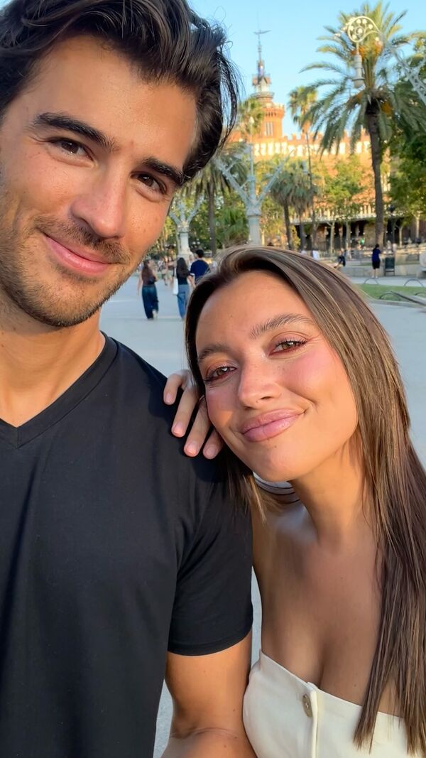 Diogo Bordin e Carolina Braga em Barcelona