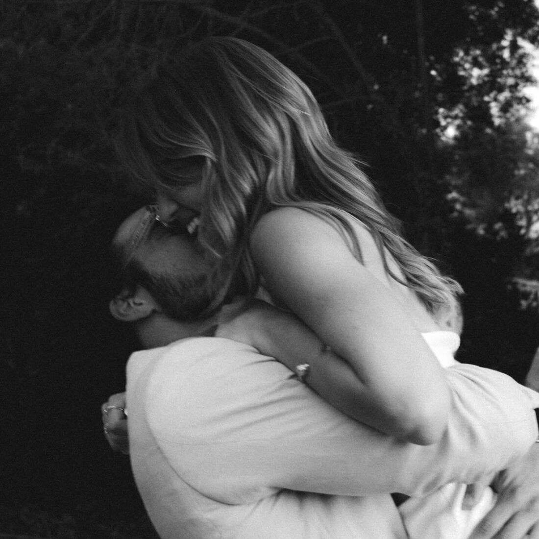 Casal de jornalistas, Nelma Serpa Pinto e João Póvoa Marinheiro, celebram data especial.
