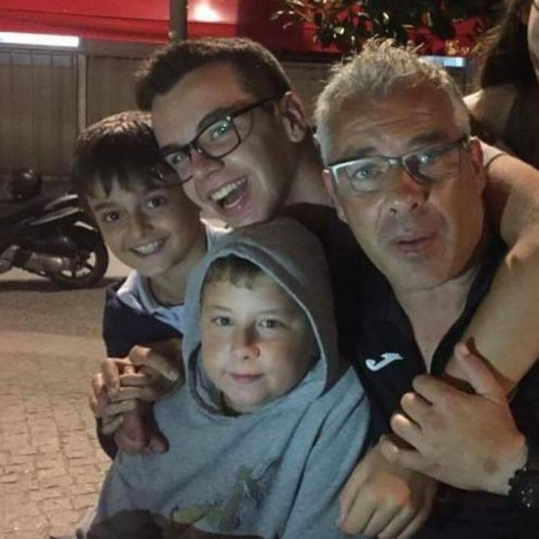 Jorge Costa e os filhos lamentam uma perda