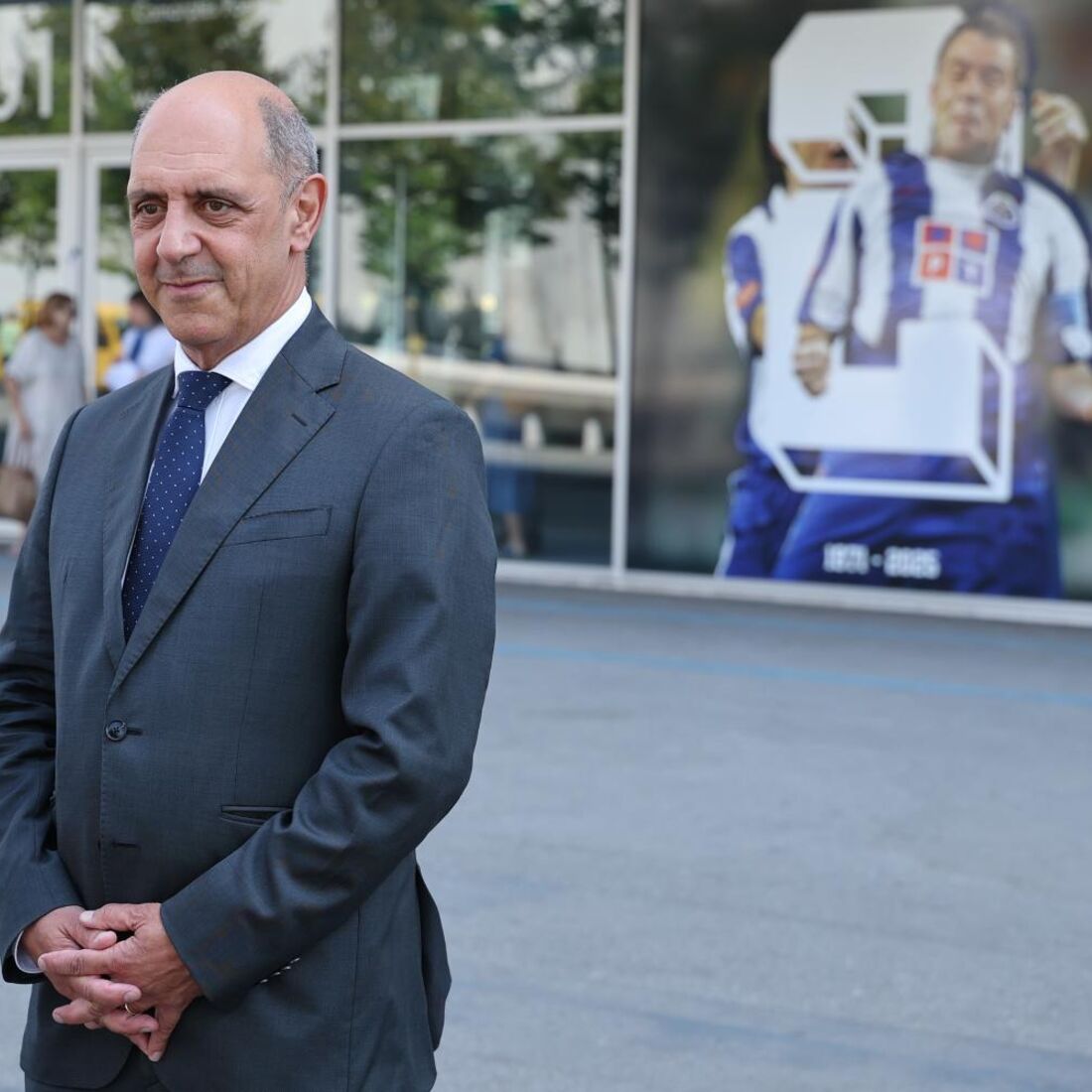 Pinto da Costa surge em imagem captada no Estádio do Dragão