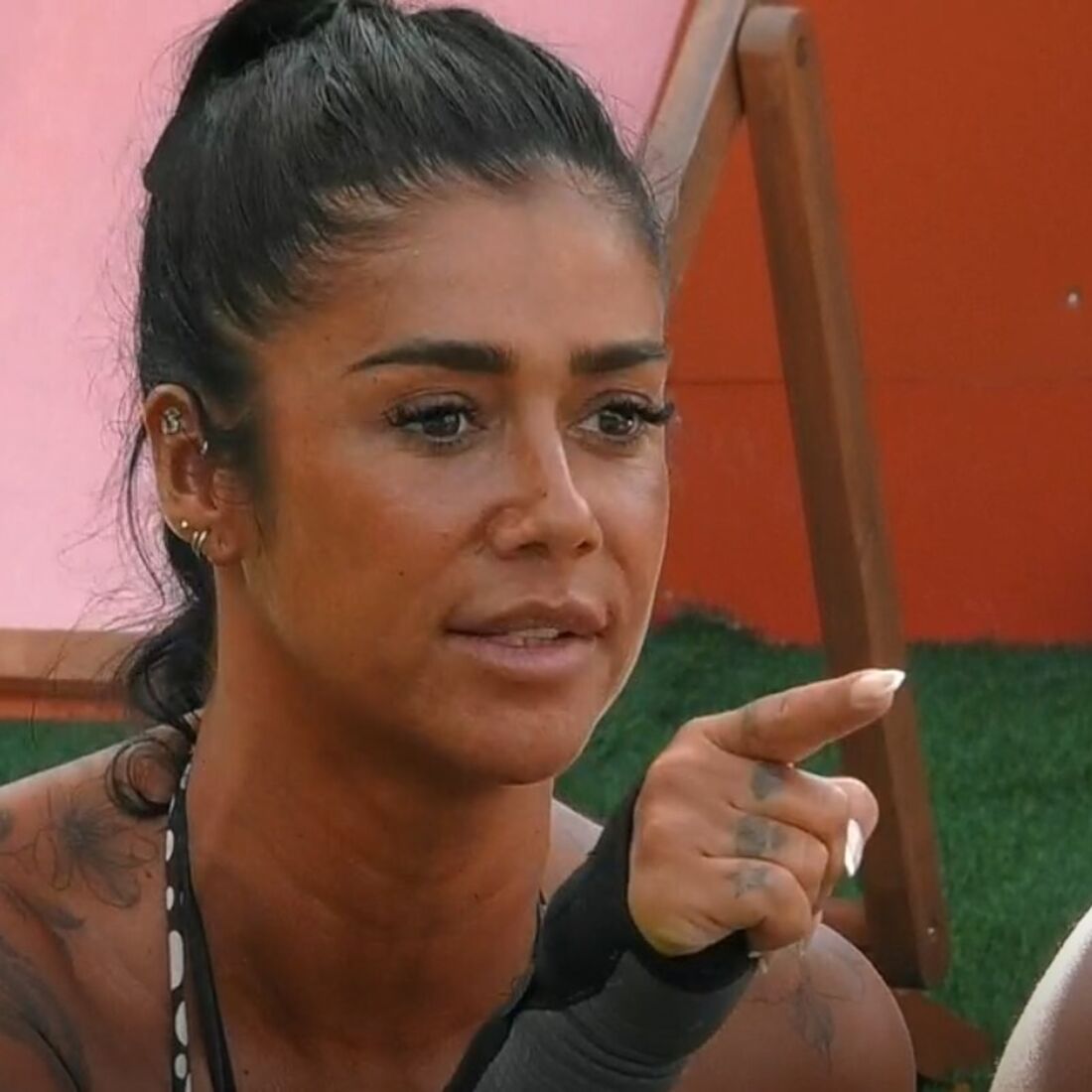 Discussão acesa no Big Brother entre Ana Duarte e Viriato Quintela