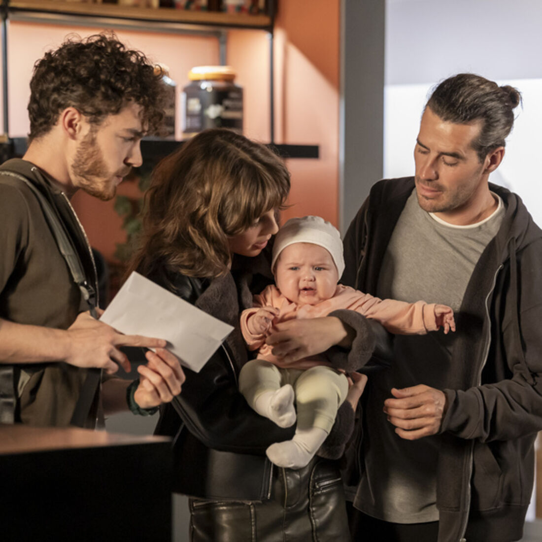 Gonçalo, JD e Mónica na novela 'A Protegida