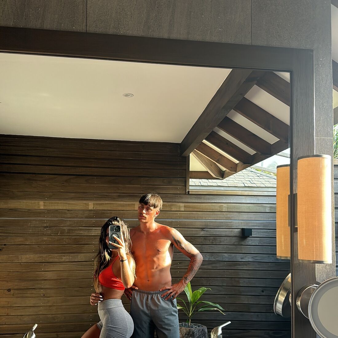 Carly Santos e Ricardo Mangas