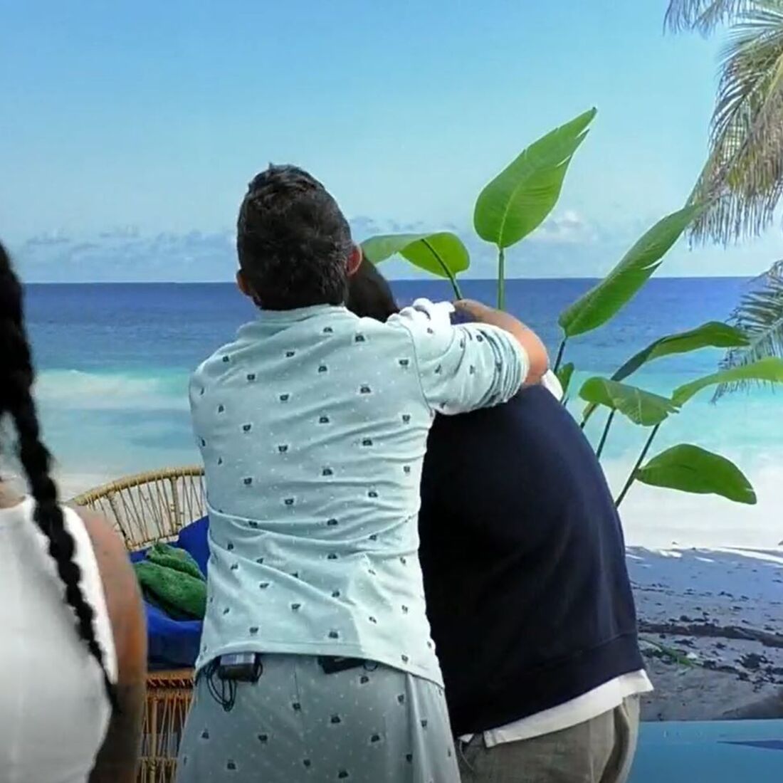 Manuel Melo visita casa do Big Brother e causa espanto nos participantes