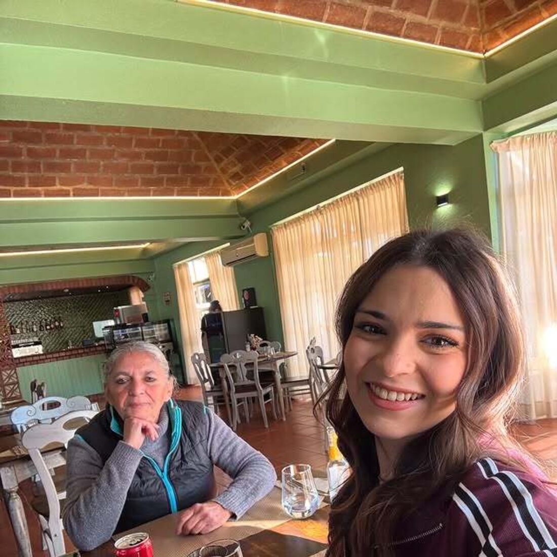 Juliana Leão com a tia