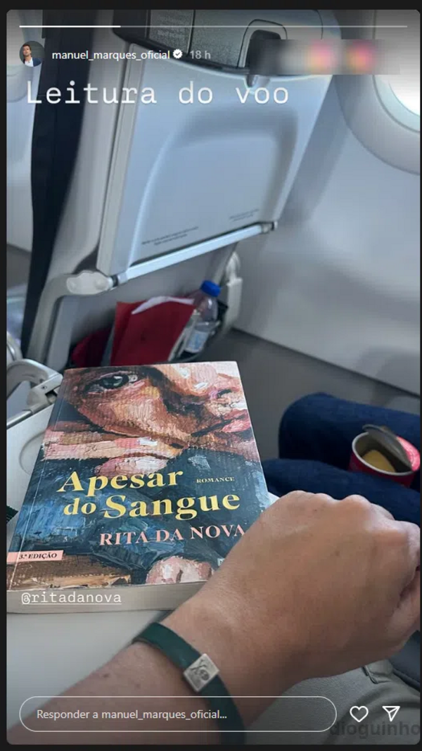 Manuel Marques mostra-se a embarcar num avião
