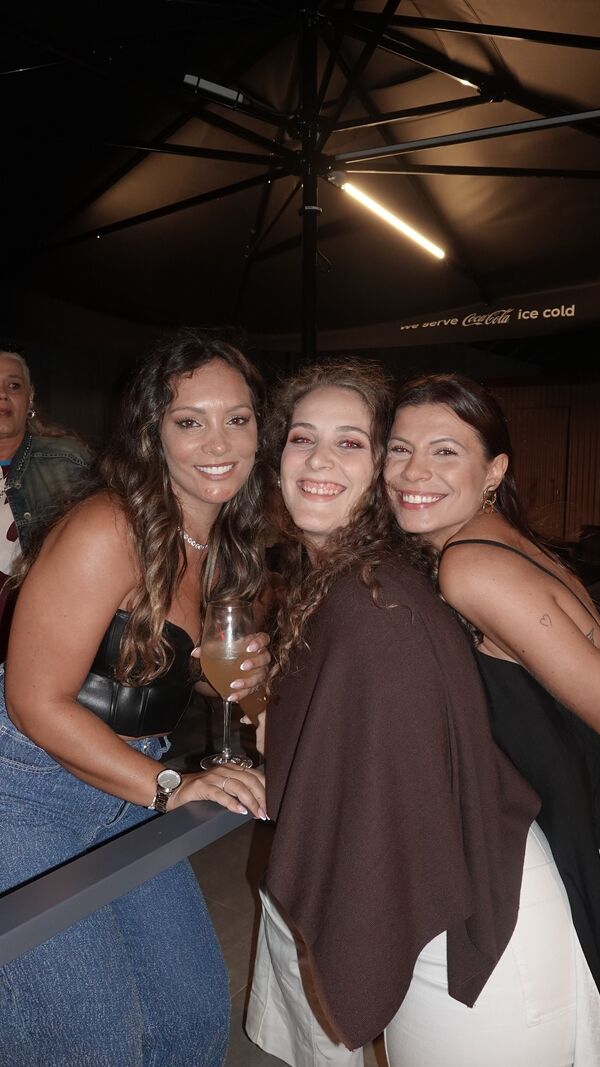 Rita Almeida no aniversário de Marcia Soares