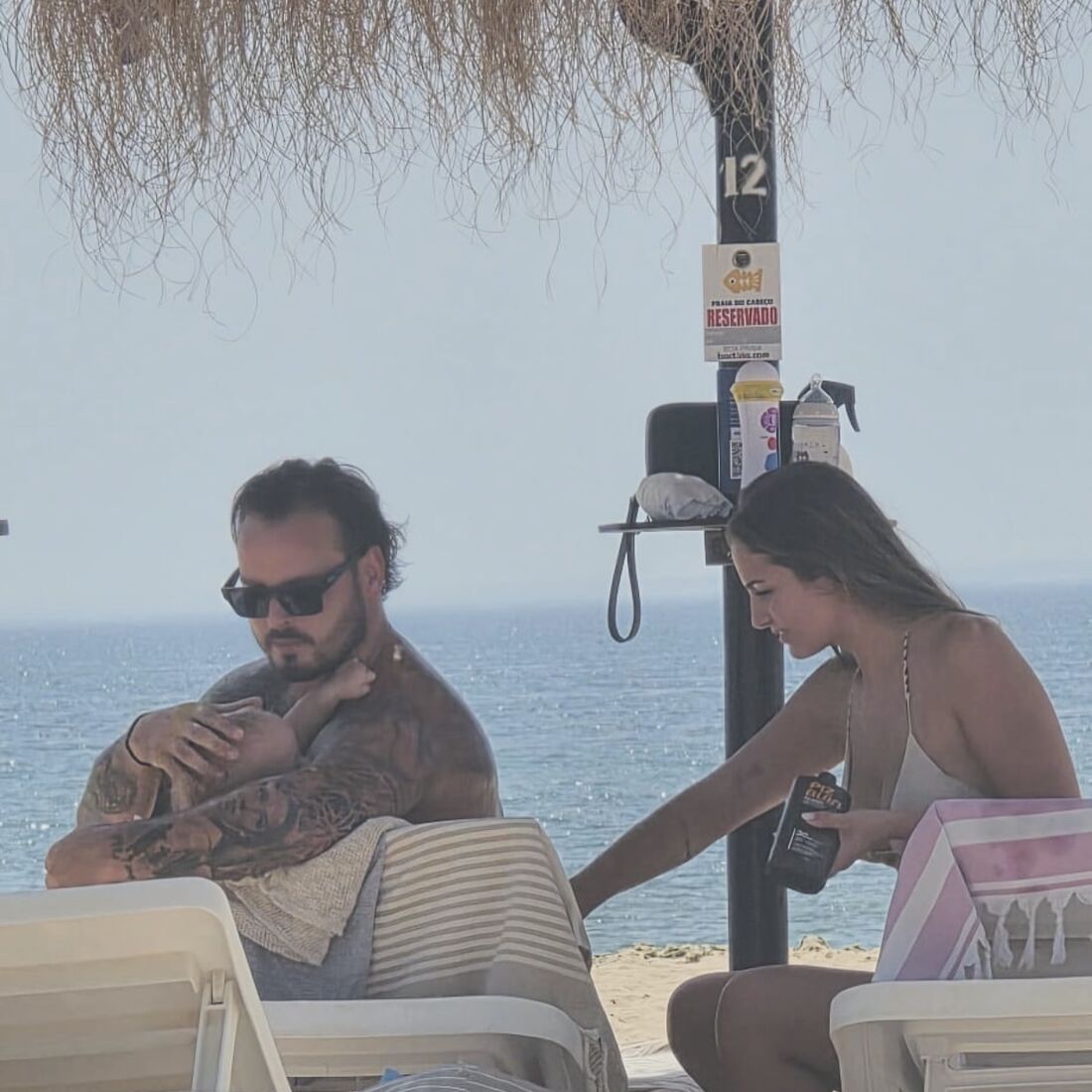 Miguel Vicente com a companheira, Beatriz Castro e o filho Duarte