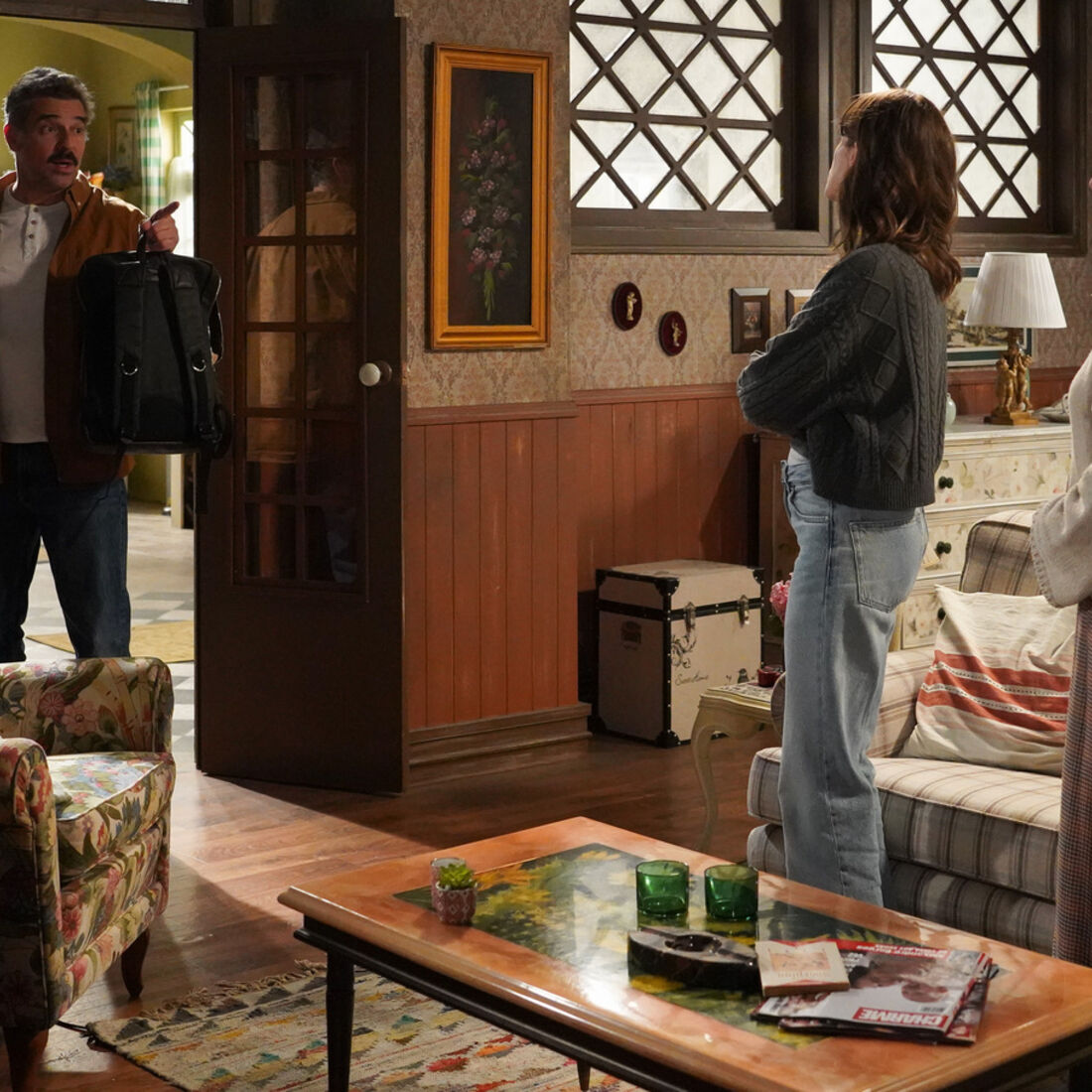 Laura, Luís e Maria na novela 'A Promessa