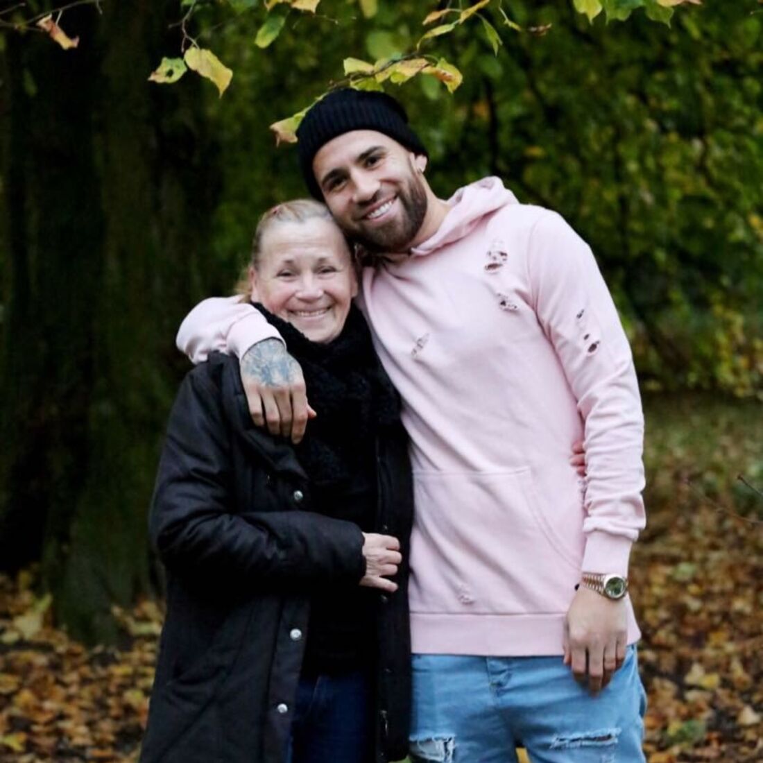 Nicolás Otamendi com a mãe, Silvia