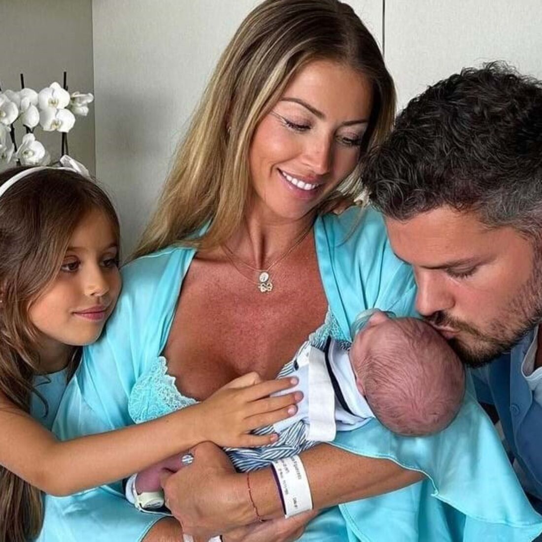 Mickael Carreira, Laura Figueiredo, filhos