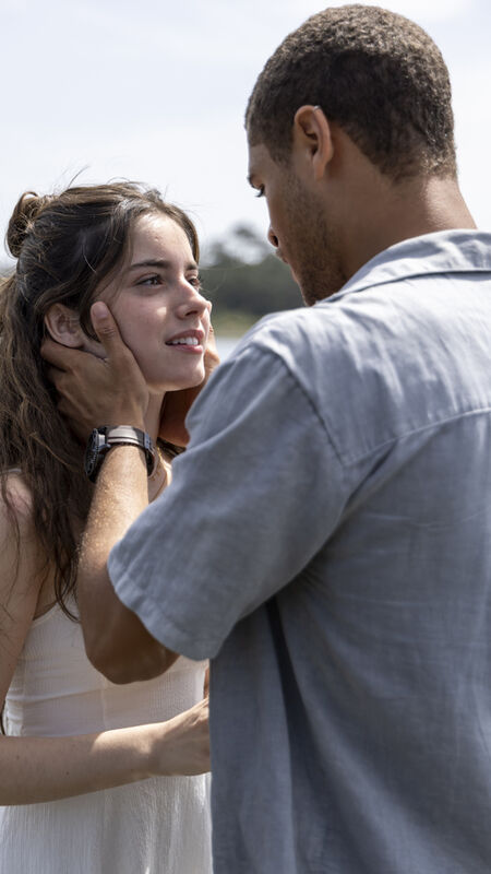 A Fazenda: Talu desaba em lágrimas e mergulha num pesadelo ao descobrir que  Zuri perdeu o bebé - Novelas - TVGUIA