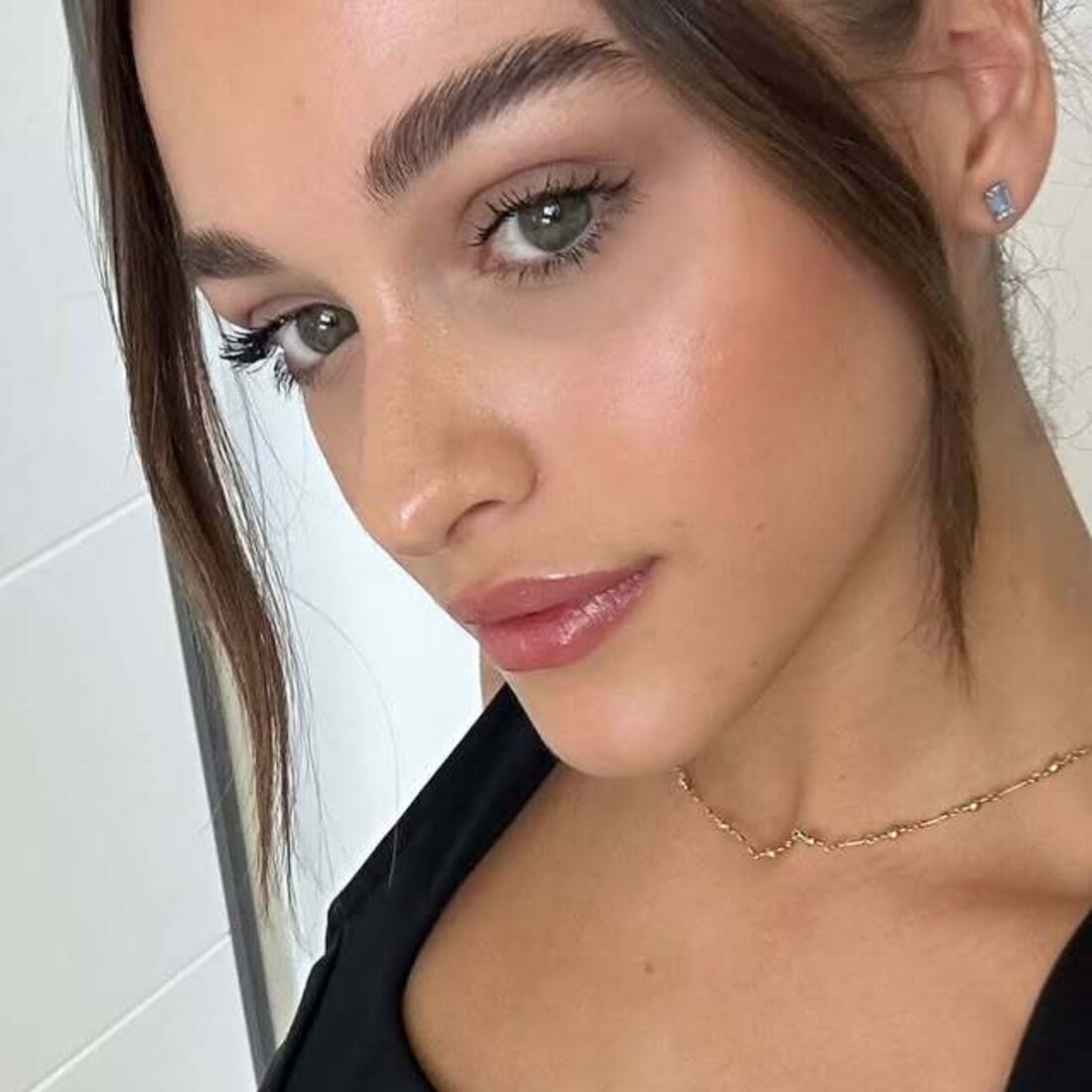 Iris Mitta, namorada de Vagiannidis