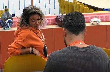 Sabe a diferença entre desparasitante interno e externo? Explicamos tudo  para acabar com as dúvidas - Fora de Campo - Jornal Record