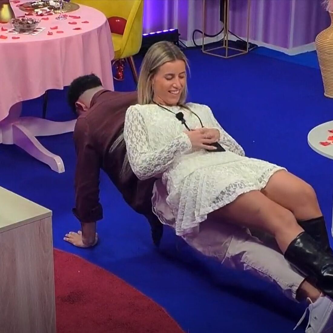 Noite no quarto secreto entre Fábio e Ana