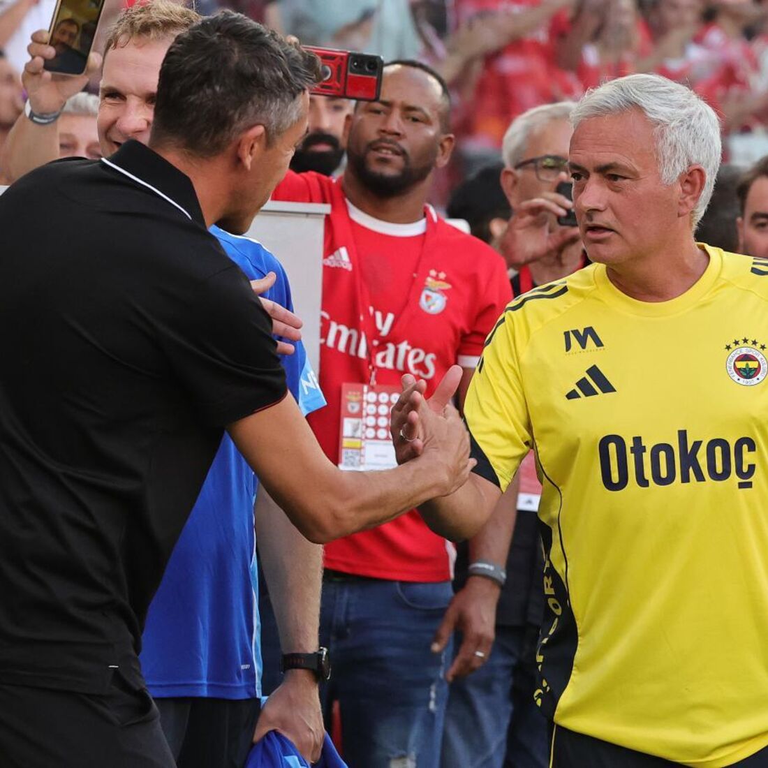 José Mourinho, Bruno Lage