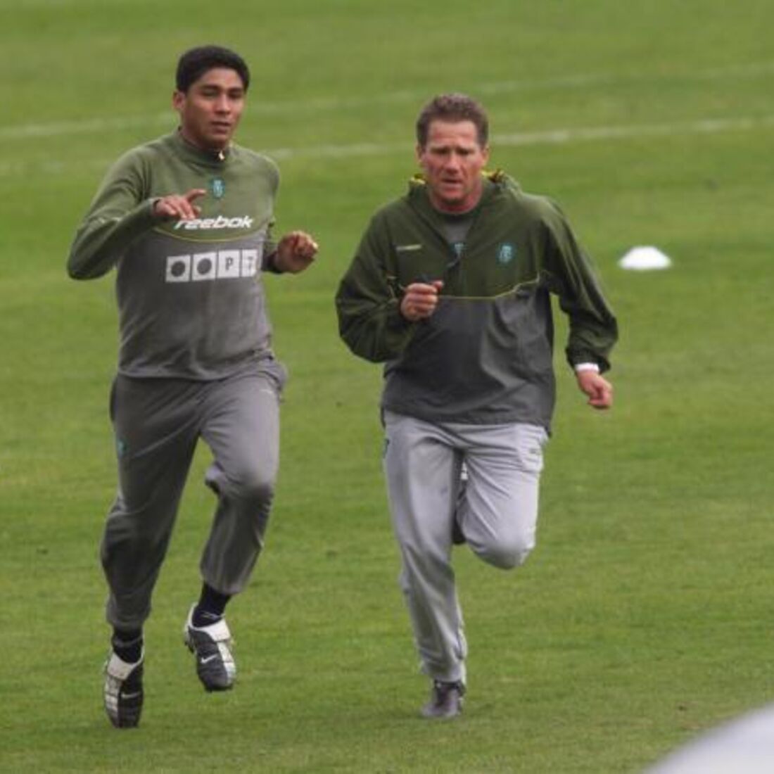 Jardel, Laszlo Bölöni