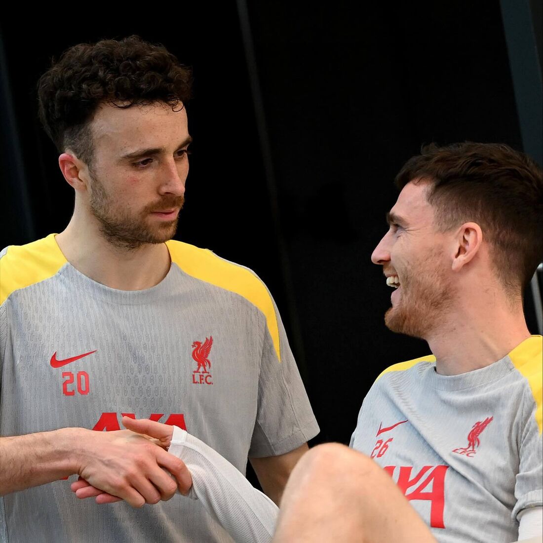 Diogo Jota, Andy Robertson