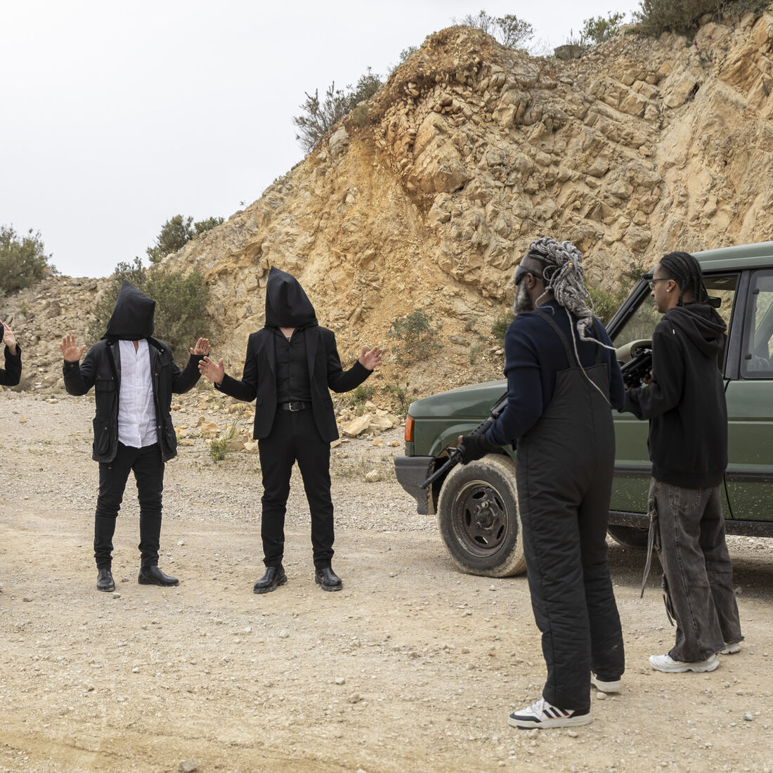 Sofia, Heitor e Gonçalo são feitos reféns em Marrocos, ao tentarem salvar Beatriz e Teresinha