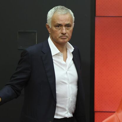 José Mourinho questiona jornalista da CMTV: «O teu pai foi sempre simpático para ti?»