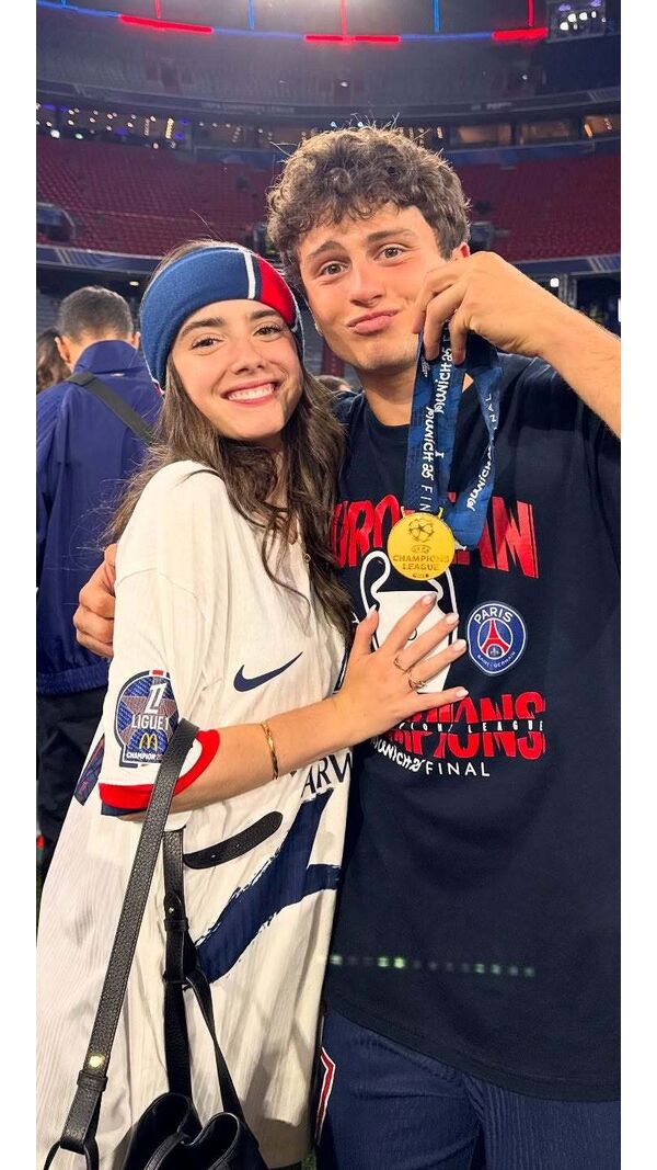 João Neves, Madalena Aragão