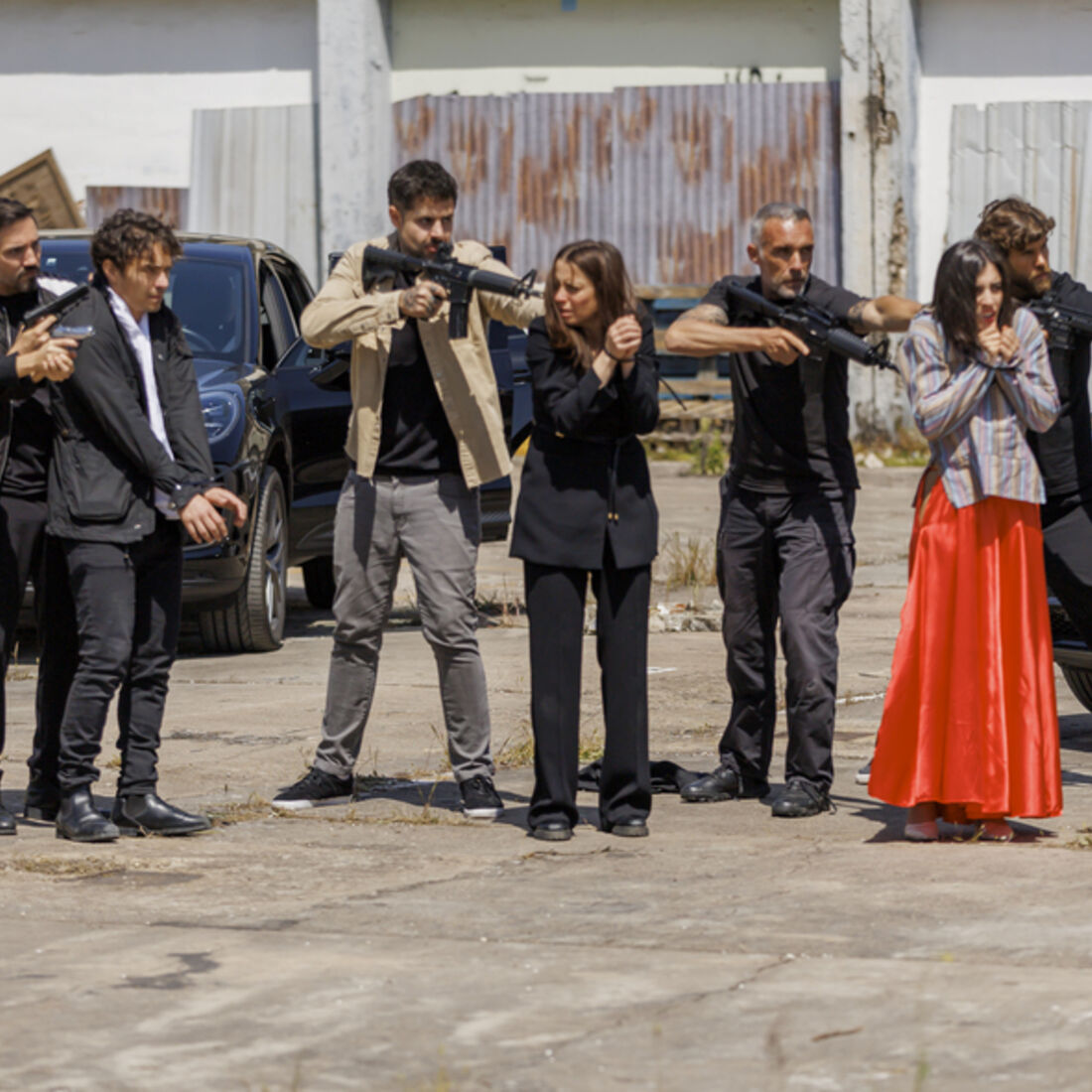 Clara salva reféns de raptores: Teresinha, Beatriz, Sofia e Gonçalo