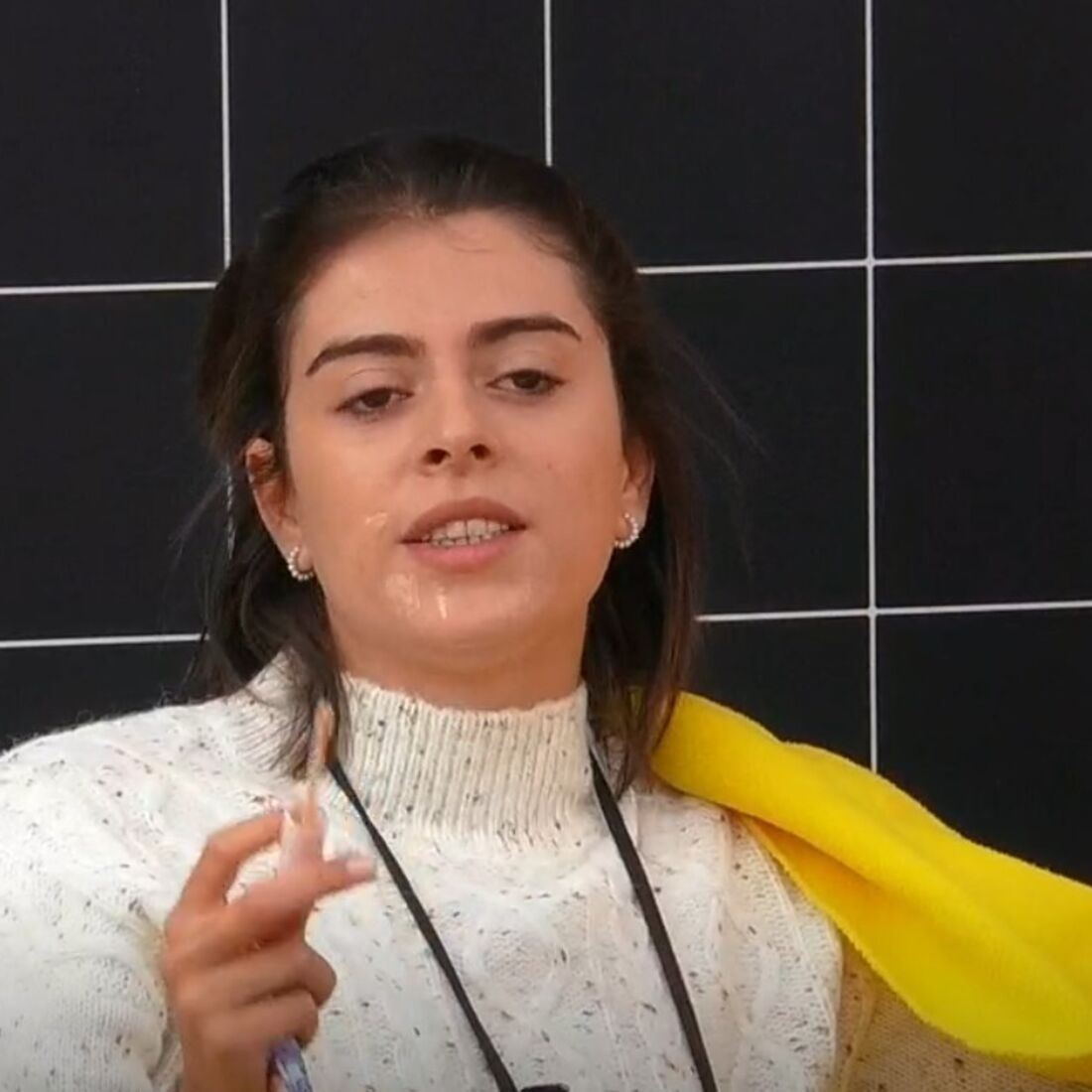 Discussão entre Liliana e Bruna na Casa dos Segredos