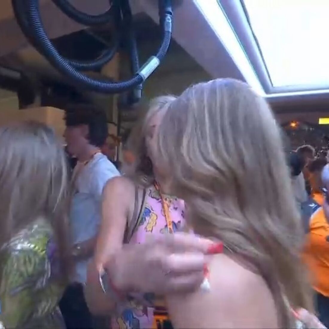 Margarida Corceiro e família de Lando Norris no GP de Abu Dhabi