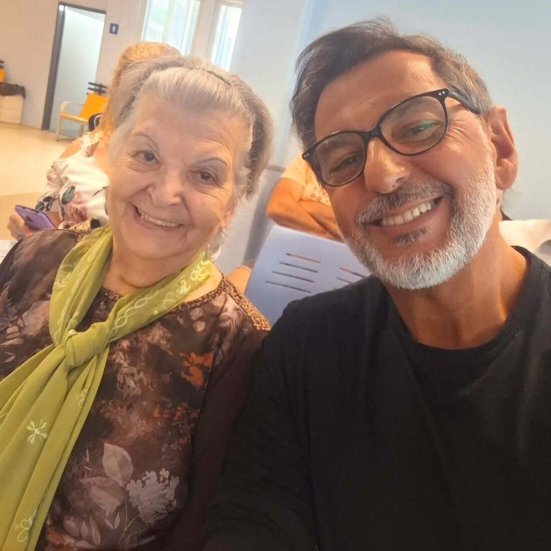 Zé Luís Cardoso com a mãe, Elisa