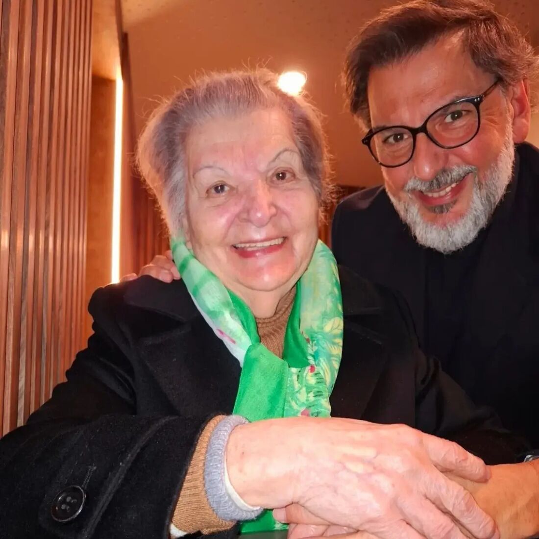 Zé Luís Cardoso com a mãe, Elisa