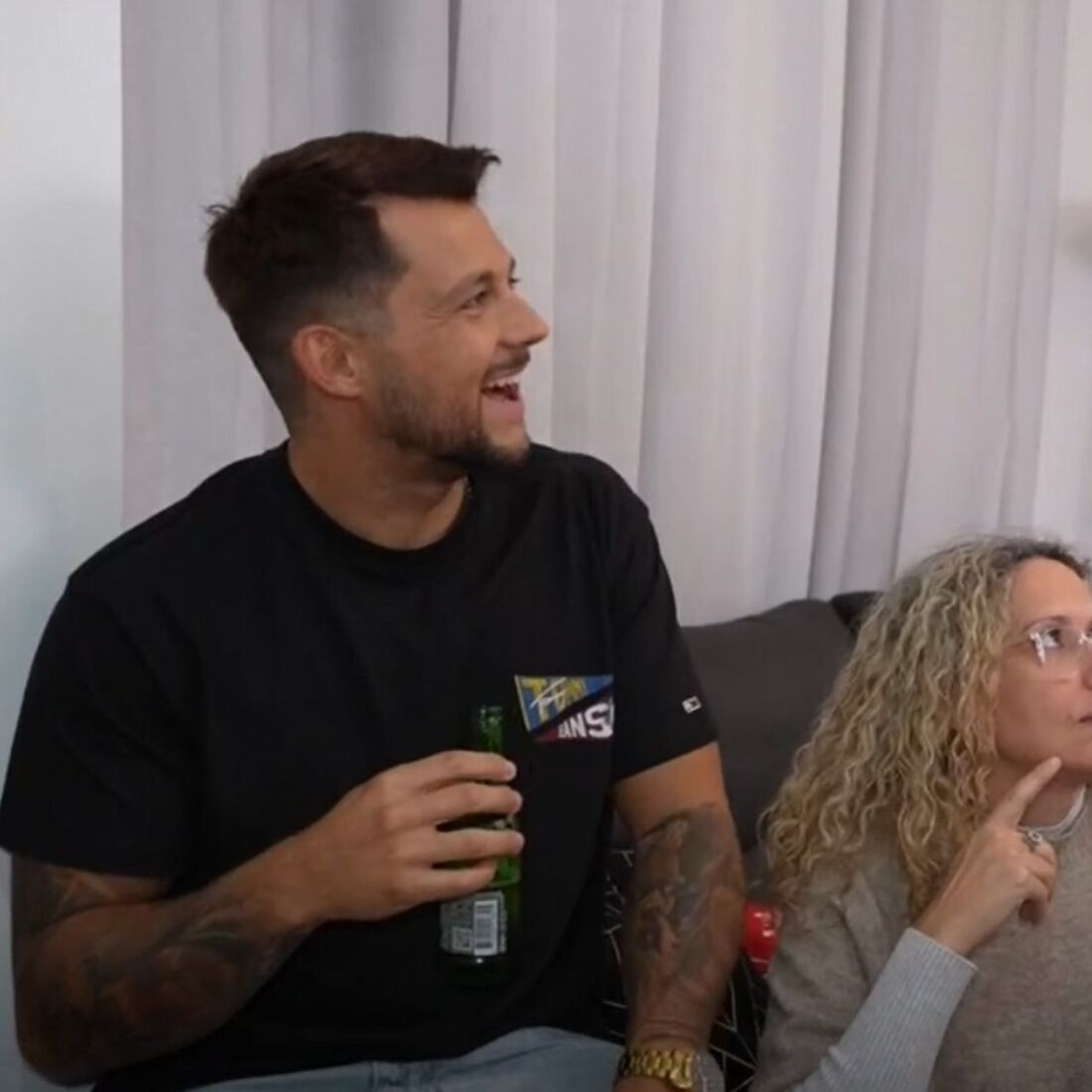 Dylan Fonte em casa dos pais de Inês