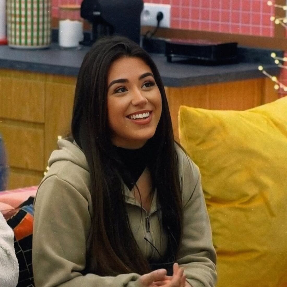 Liliana enfrenta dificuldades externas à Casa dos Segredos, com amigos e família a tentar ajudar