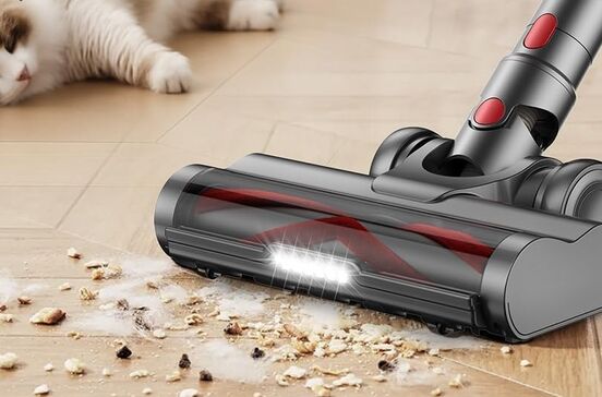 Aspirador vertical promete limpeza profunda e ar puro no lar