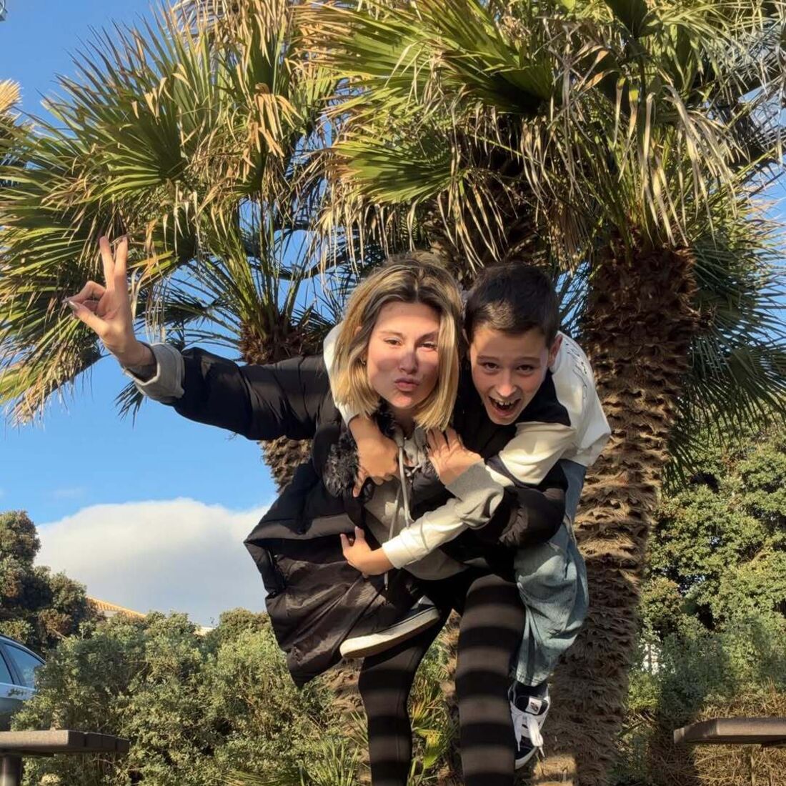 Bernardina Brito e filho Kévim