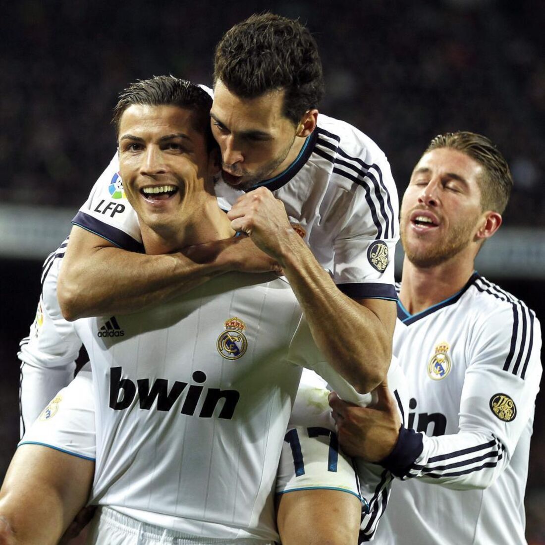 Cristiano Ronaldo, Arbeloa e Sergio Ramos no Real Madrid, em 2013