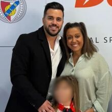 Pedro Jorge, Marisa e os filhos, Théo e Yara, no camarote do estádio do Benfica