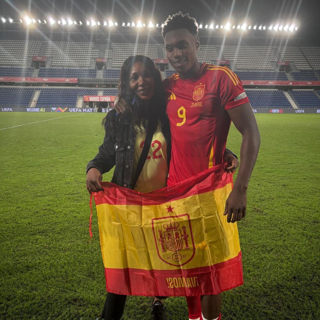 Samu e a mãe, Edith