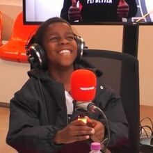 Enternecedor! Menino que salvou a mãe ao ligar para o INEM recebe convite inesperado de craque do Benfica