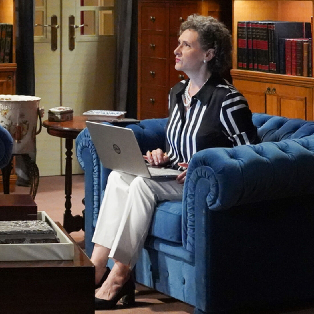 Carolina confronta Alice sobre o atropelamento de Nanda