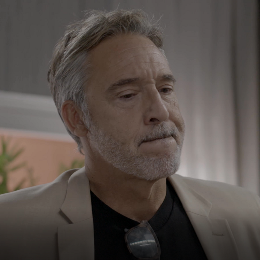 Vítor pede o divórcio a Luz e aguarda resposta