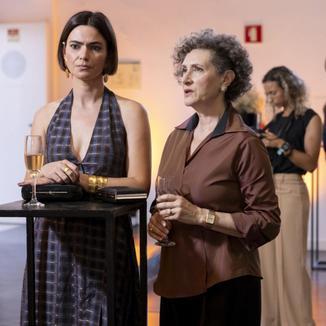 Henrique regressa e causa tensão entre Afonso e Manuel.
