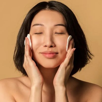 Rotina de dupla limpeza coreana ganha popularidade mundial