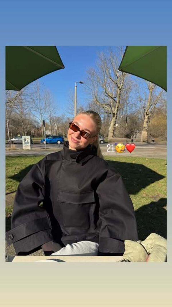 Conrad Harder, aniversário Emma Jensen