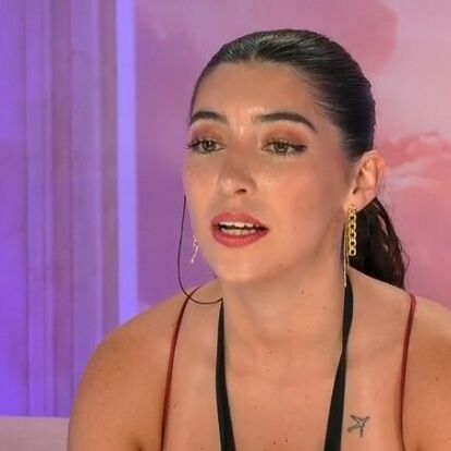 Ariana revela ter fugido da guerra em Israel no 'Secret Story'