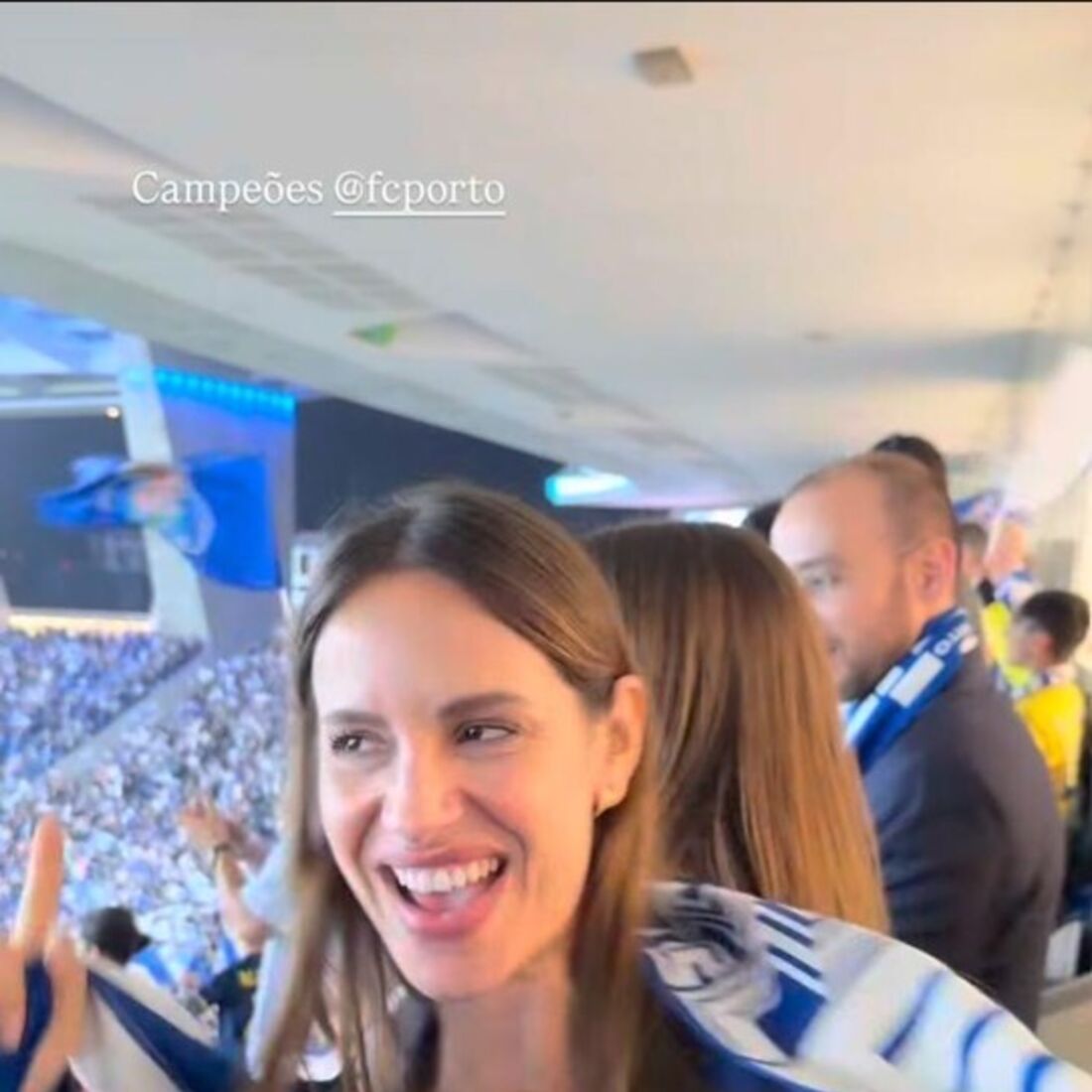 Mariana Monteiro celebra título do FC Porto com Bruno Gonçalves