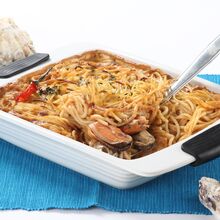 Esparguete gratinado com mexilhão, um prato de marisco irresistível e cheio de sabor
