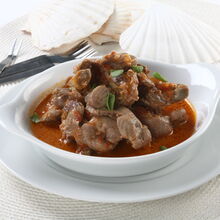 Moelinhas de frango em tomate, receita tradicional portuguesa