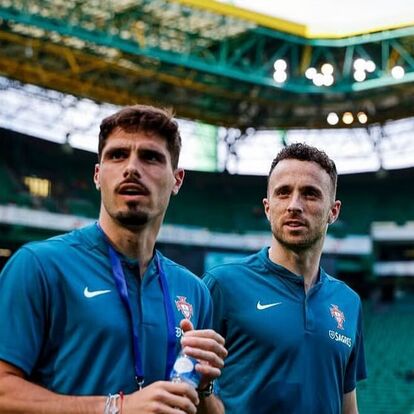 Pedro Neto e Diogo Jota